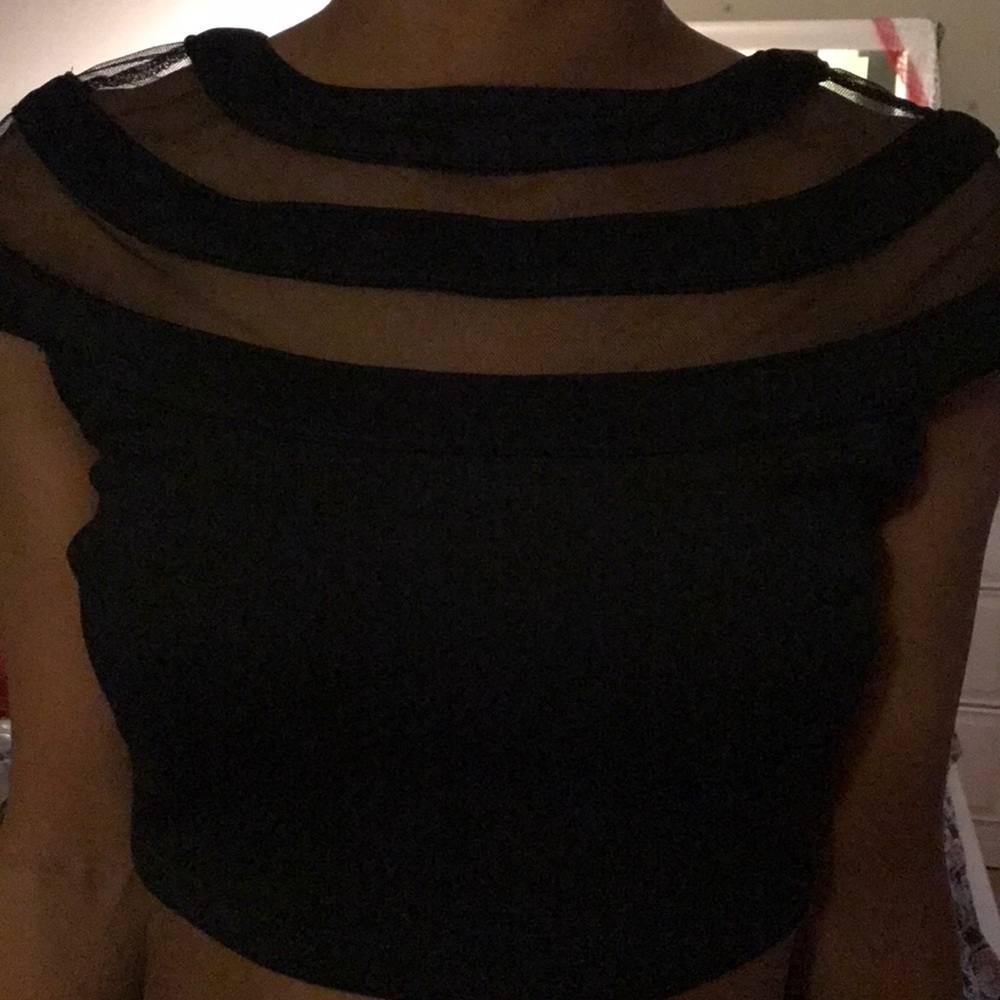 Black dress - Picture 4 of 6
